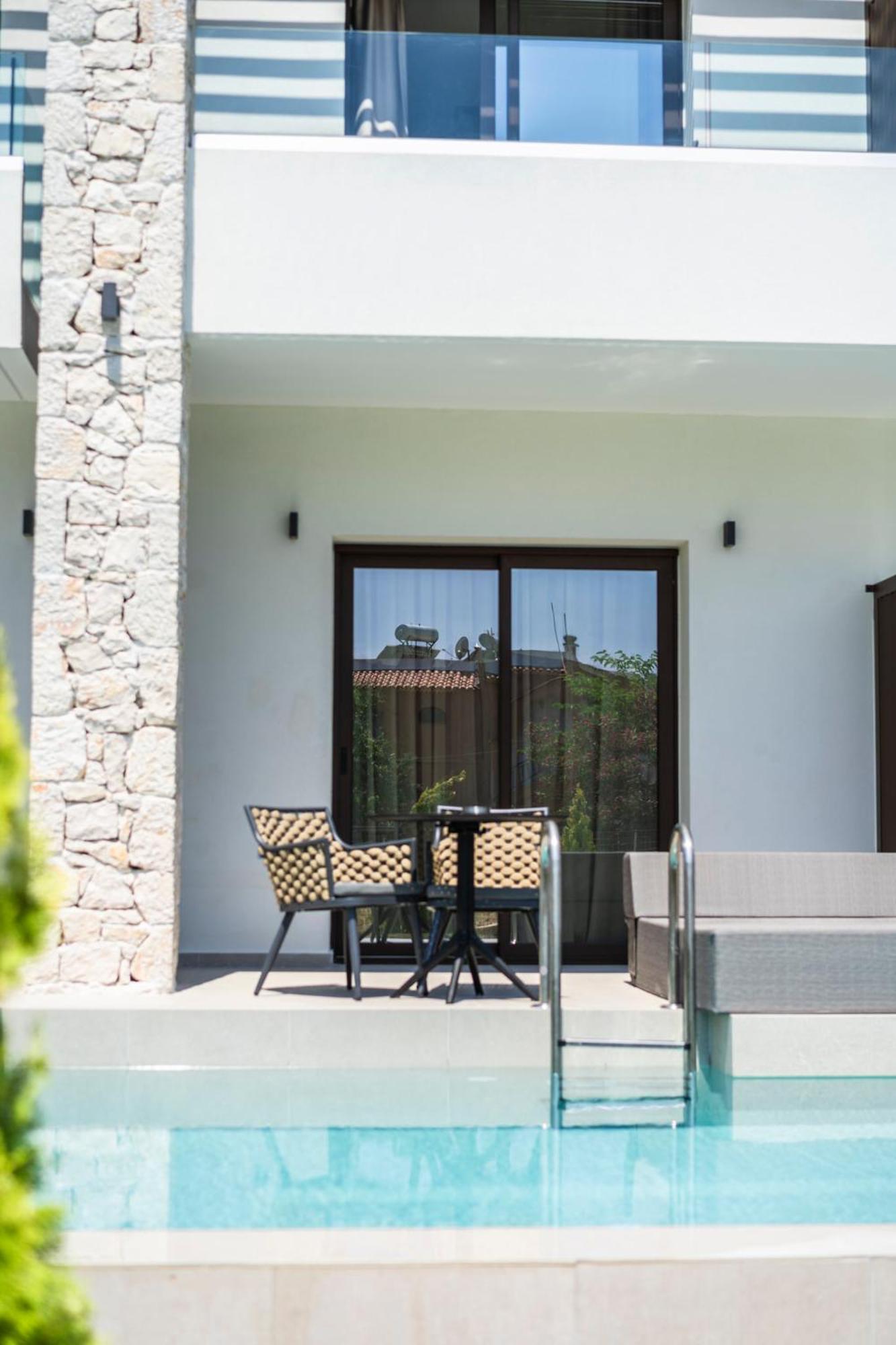 Lango Luxury Living Apartment ซิโวตา ภายนอก รูปภาพ